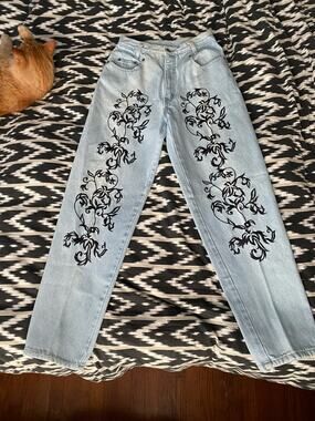 Vintage Embroidered D’Mode Classix Straight Leg High Rise Denim Jeans Size 11/12